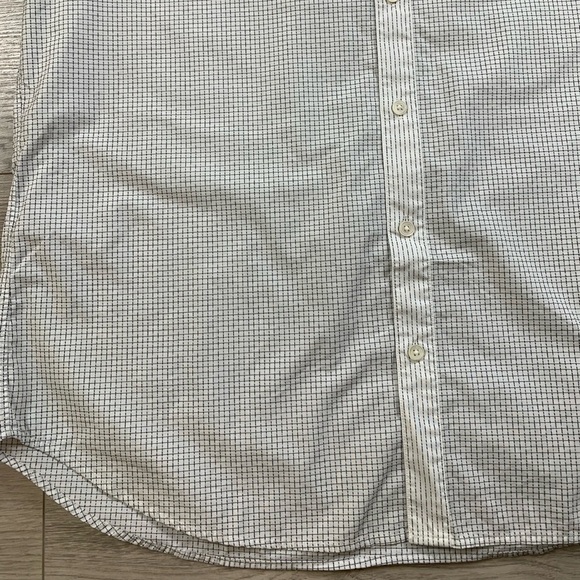 Theory Coppolo Durhem Button Front Short Sleeve Shirt - Picture 5 of 11